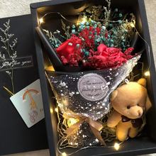 母亲节玫瑰康乃馨花束礼盒送生日礼物送女友闺蜜永生花鲜花