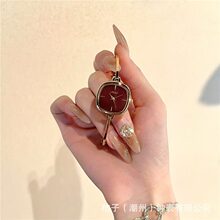 ����ɯ���������ֱ�Ů���ʷ��������������ʱ�м�Լ24047