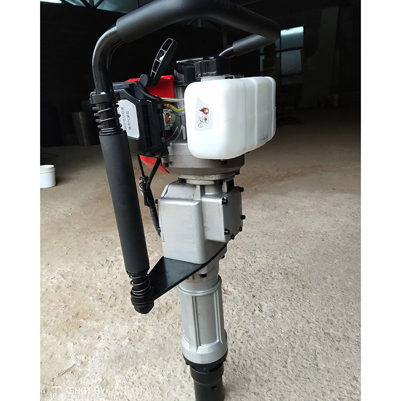 新型两冲程汽油打桩机 快速栽桩机 手提式篱笆立柱机