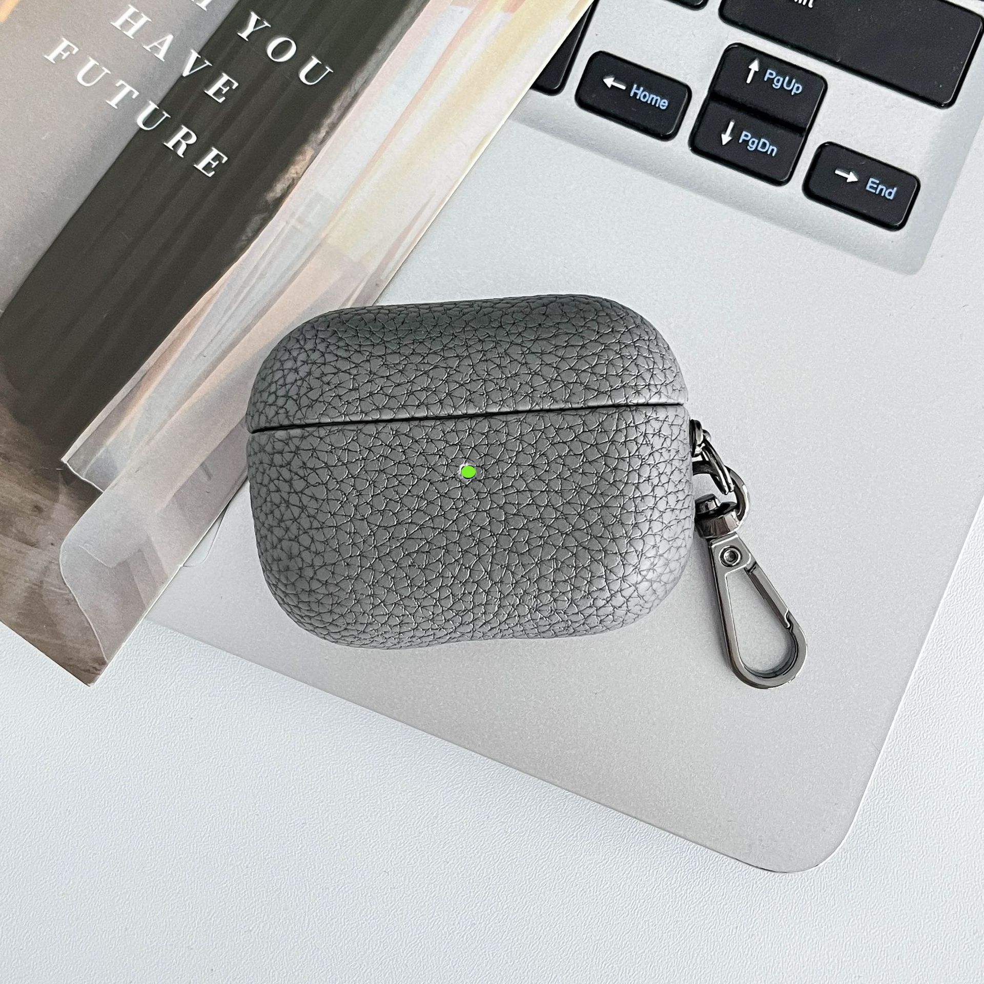 35g Weight iPhone Applicable Brands Bluetooth earbuds case Classification tpu Material Solid Color Pattern Vintage Style, Simple Style Style Injection Molding Craft Tpu Solid Color Injection Molding Vintage Style Simple Style Bluetooth Earbuds Case Phone Accessories 27