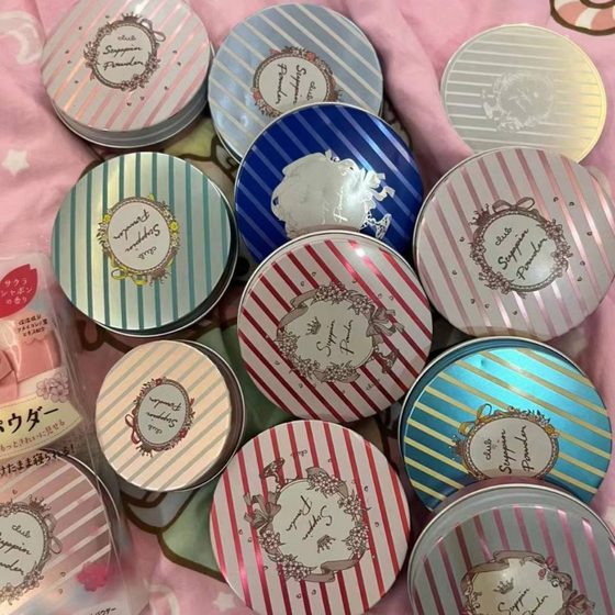 in stock Japan Good Night Powder Bath Powder Non-makeup Honey Powder Moisturizing Skin Care Powder Cake Makeup-free Skin Remover
