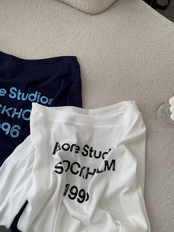 Omalai 初秋の新韓国ファッション多用途スタイルスリムレタープリント長袖 Tシャツ女性の卸売 4067|undefined