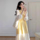 In the spring of 2025, this year's explosions are popular and high-end, super-good-looking, elegant, golden and yellow stitching dress women's dresses