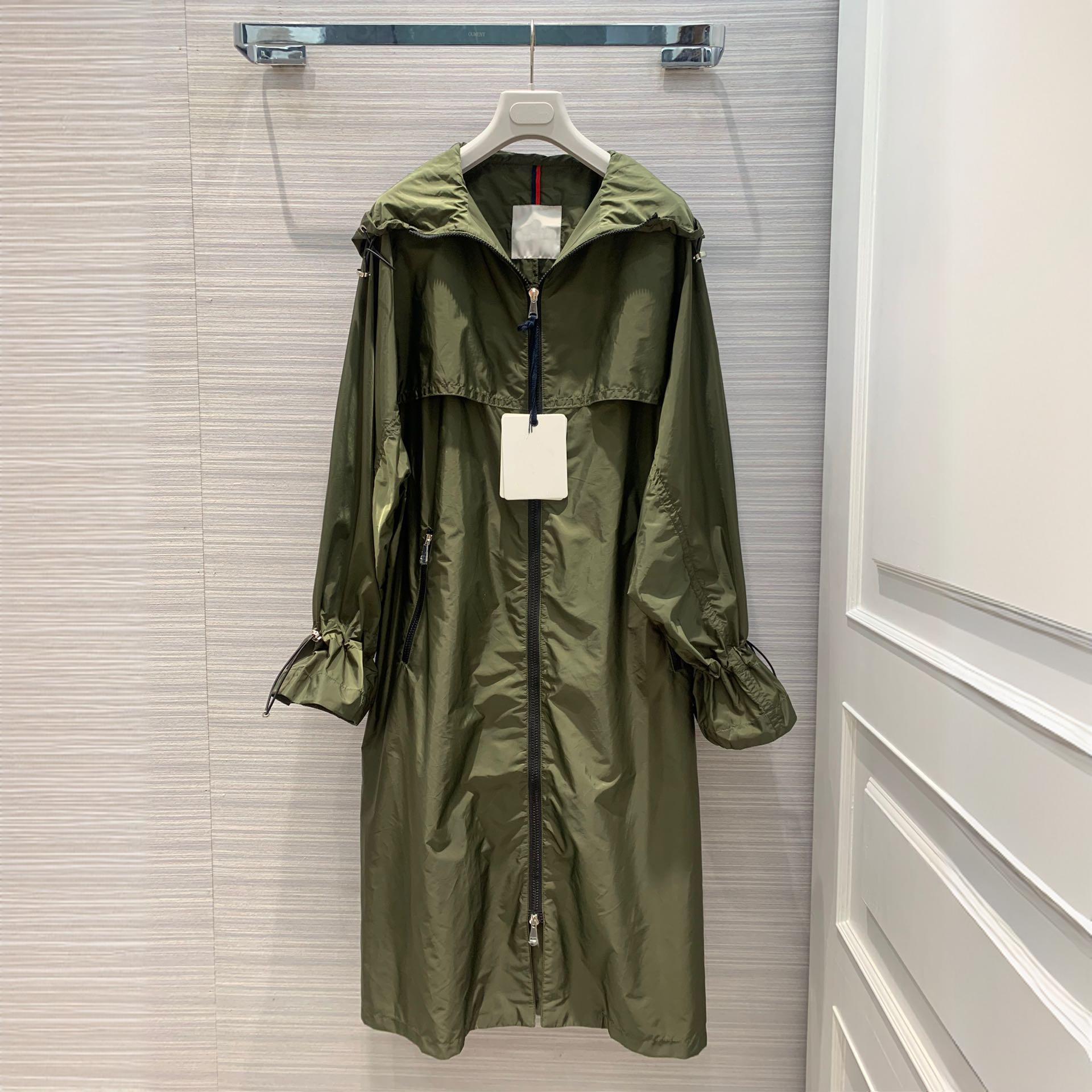 Three-standard Complete 2025 Early Spring New Korean Women's Long Sunscreen Coat Belt Tight Waist Slim-fit Lightweight Jacket