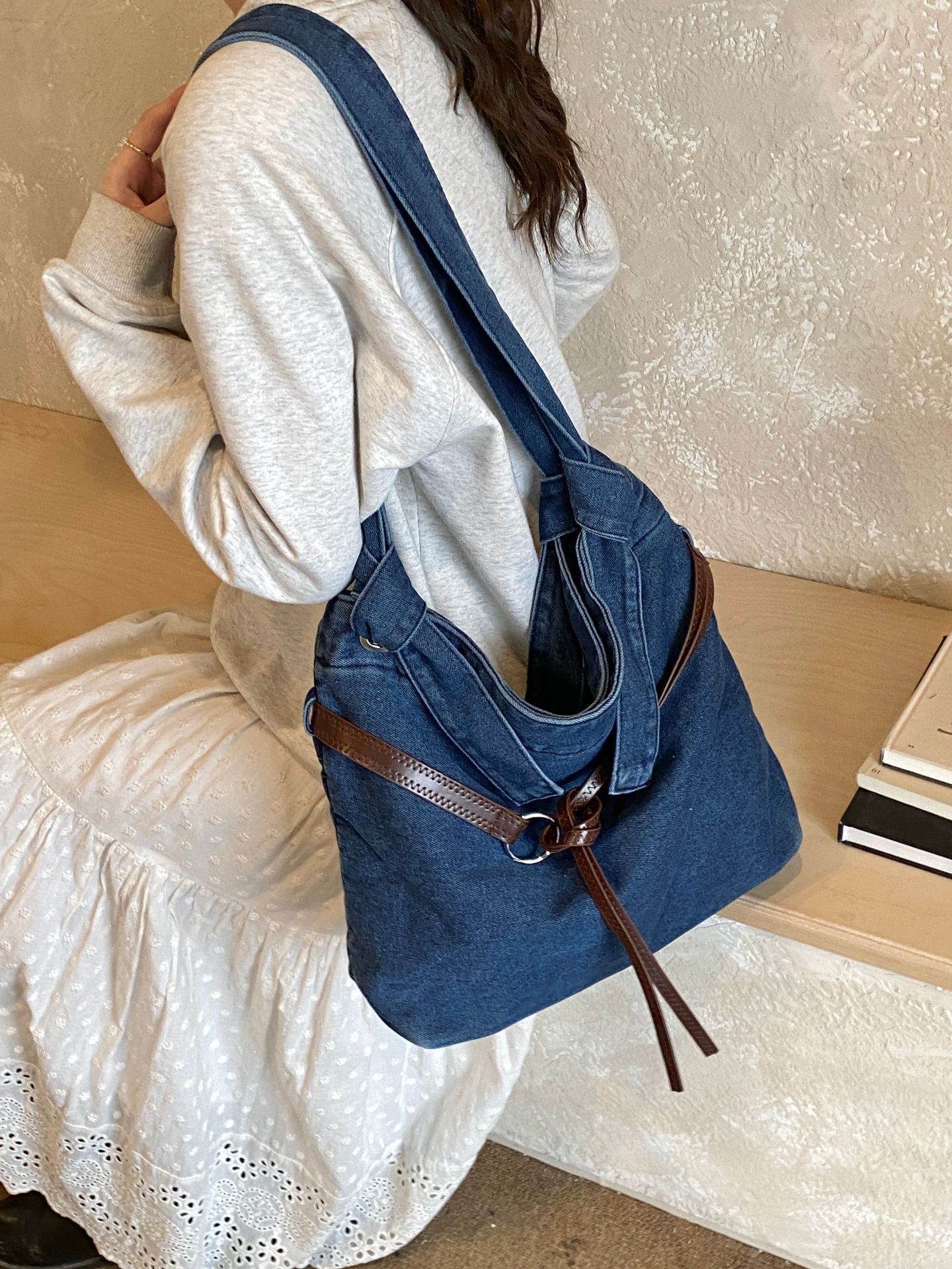 Bolso de denim para mujeres 2026 nuevo cross-border retro bolso de tote de textura casual de alta calidad versátil mochila de hombro