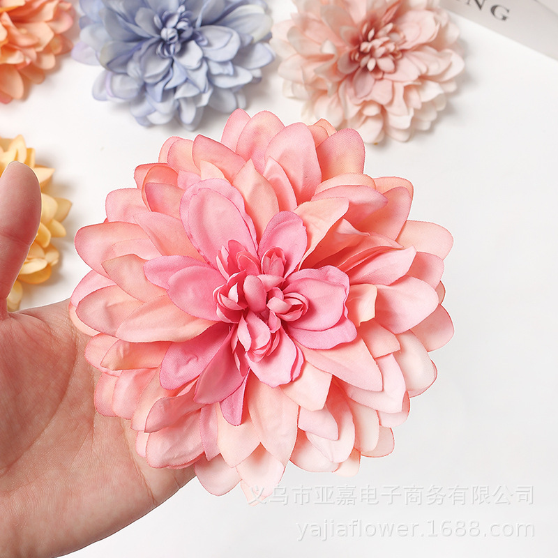 新しいスタイルのダリアの花のシミュレーションの菊の頭diyの胸の花の帽子のシミュレーションの花の結婚式の装飾の卸売の造花|undefined