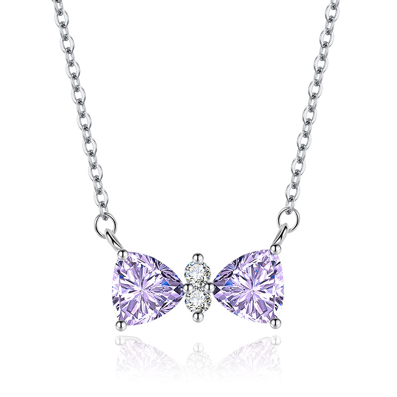 Necklace with bow