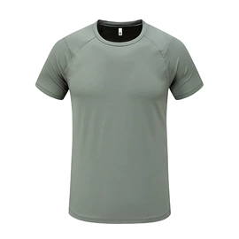 冲锋衣、裤;运动T恤;户外皮肤衣/防晒衣