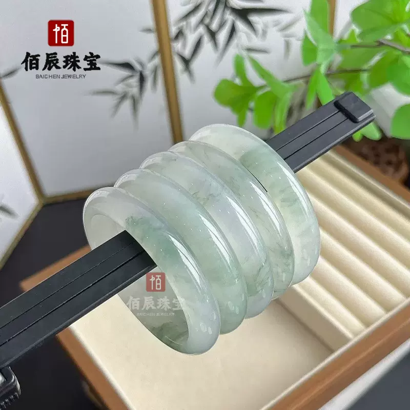厂家批发新疆金丝玉天山翠玉手镯气质清新女款昆仑雪翠扁条少女镯