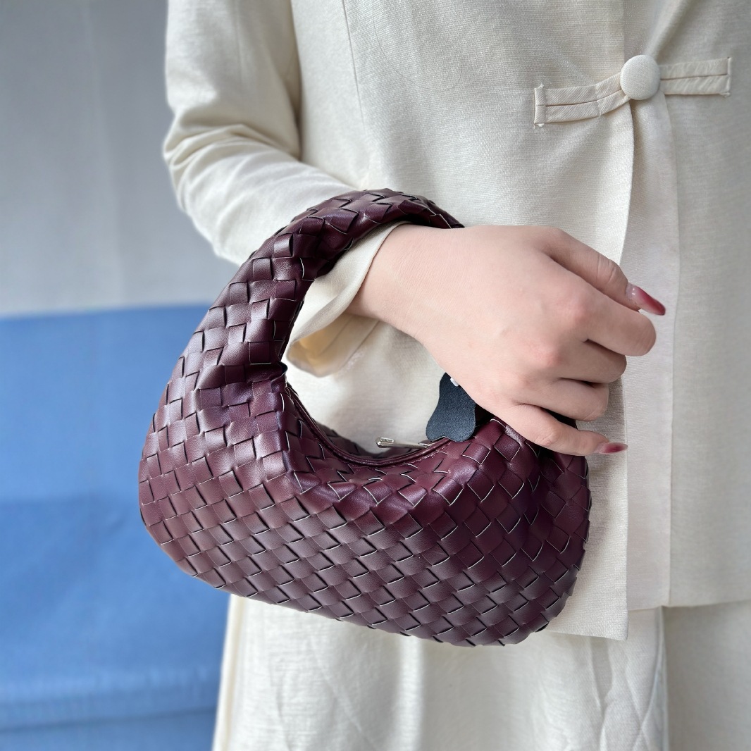 woven bag