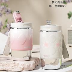 陶磁器の内胆の双飲の杯の携帯の保温の杯の女子学生の高い顔の値は随行してコーヒーの杯の贈り物を注文してストローのコップを作ります。