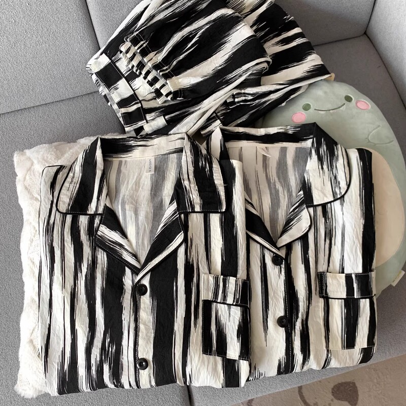 Couple's Pajamas for Women, Spring, Autumn, and Summer, Long-Sleeved, Cloud-Patterned, Pure Cotton Gauze, Striped, High-End, Plus-Size, Men's Loose-Fitting Loungewear Couple's Pajamas for Women, Spring, Autumn, and Summer, Long-Sleeved, Cloud-Patterned, Pure Cotton Gauze, Striped, High-End, Plus-Size, Men's Loose-Fitting Loungewear