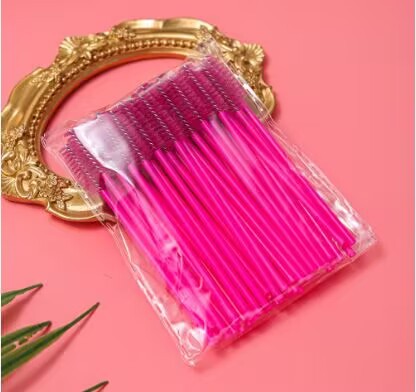 Cepillo de pestañas sólido transfronterizo desechable injerto de pestañas herramientas de pestañas espiral rollo de pestañas fábrica de maquillaje mayorista