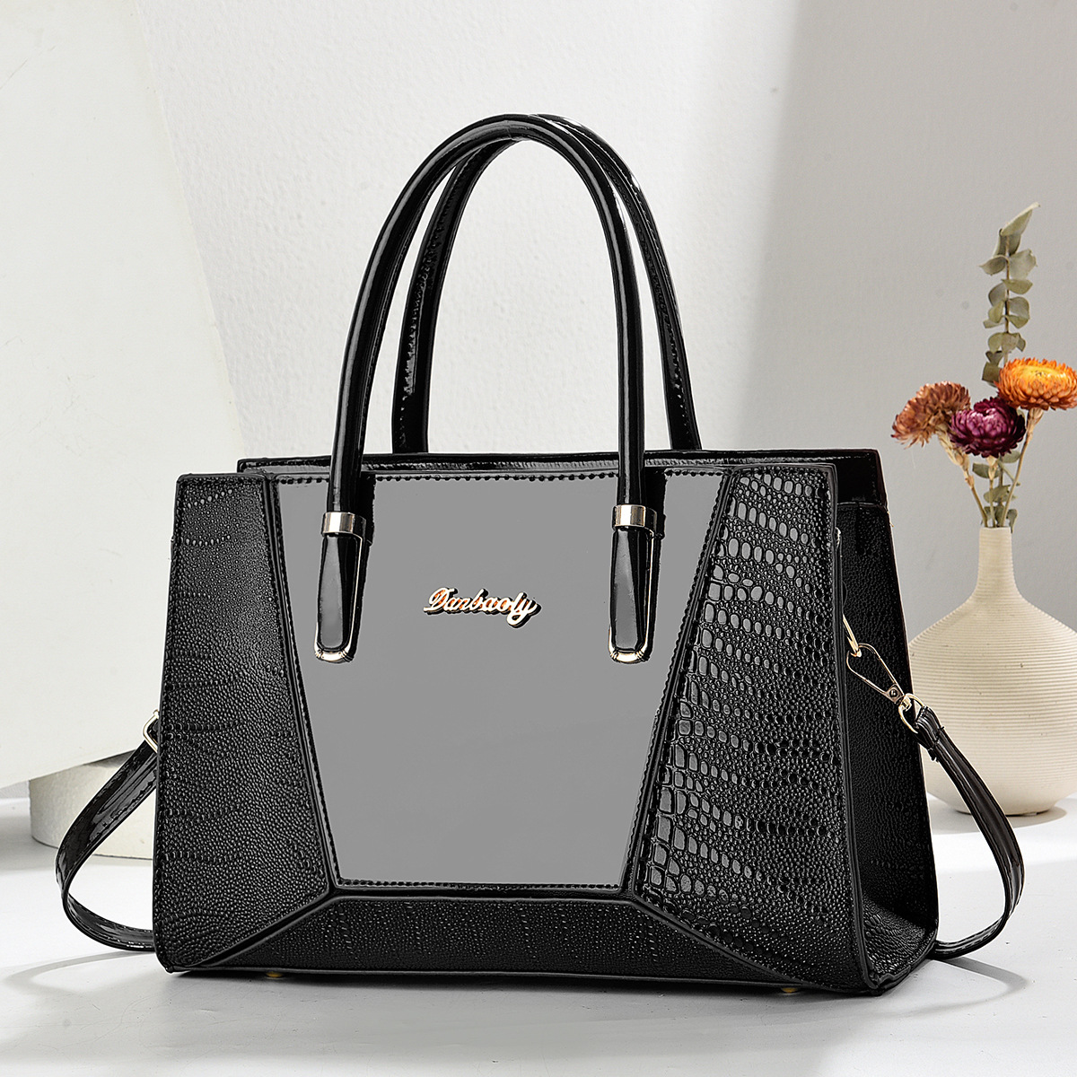 Bolso de mujer nuevo bolso de hombro de gran capacidad temperamento bolso de madre de cuero suave bolso de mujer de viaje de moda puede ser mensajero