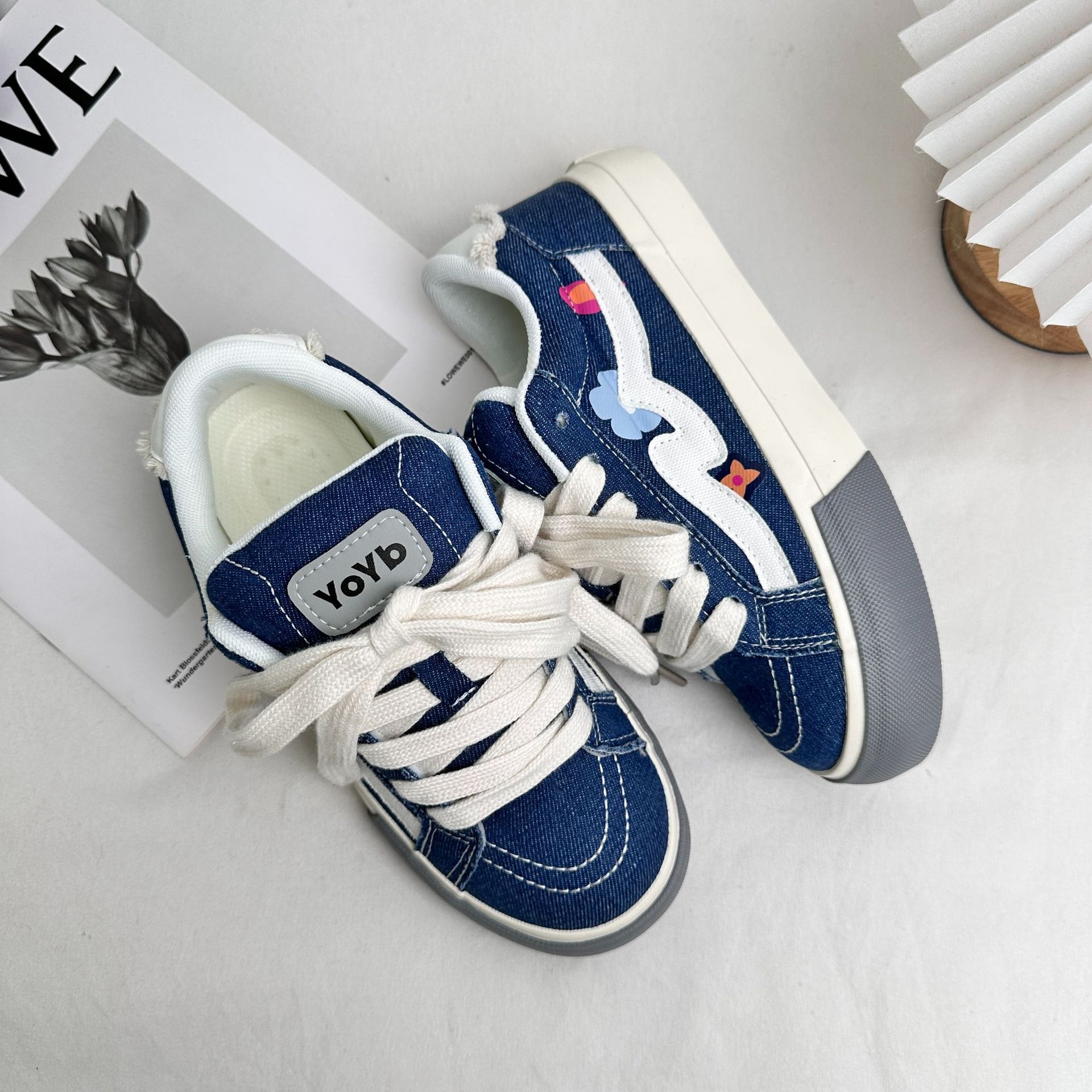 Yuanbo 2025 primavera todo-fósforo zapatillas de deporte para estudiantes, zapatos de lona deportivos casuales, zapatos de lona a juego de colores coreanos, en nombre del cabello