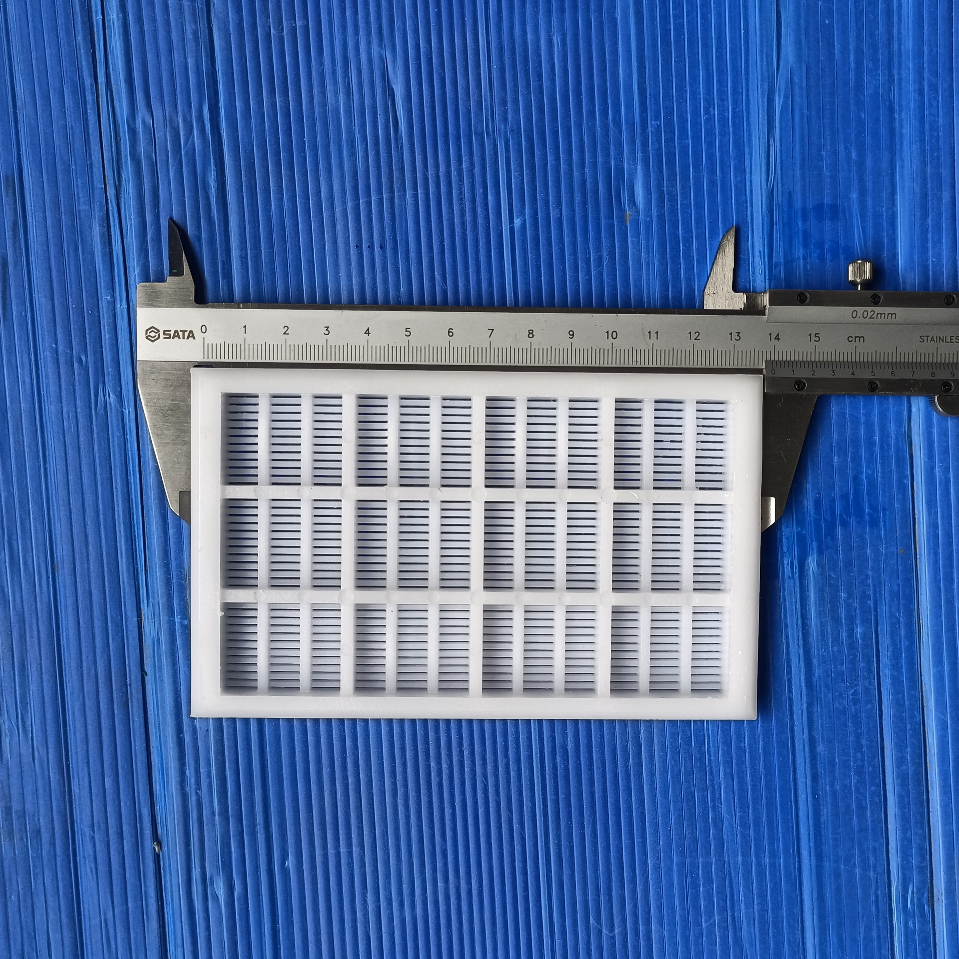 PP塑料电镀化镀清洗酸洗滚桶筒镀笼7*0.5mm长孔微孔压模网板拼板