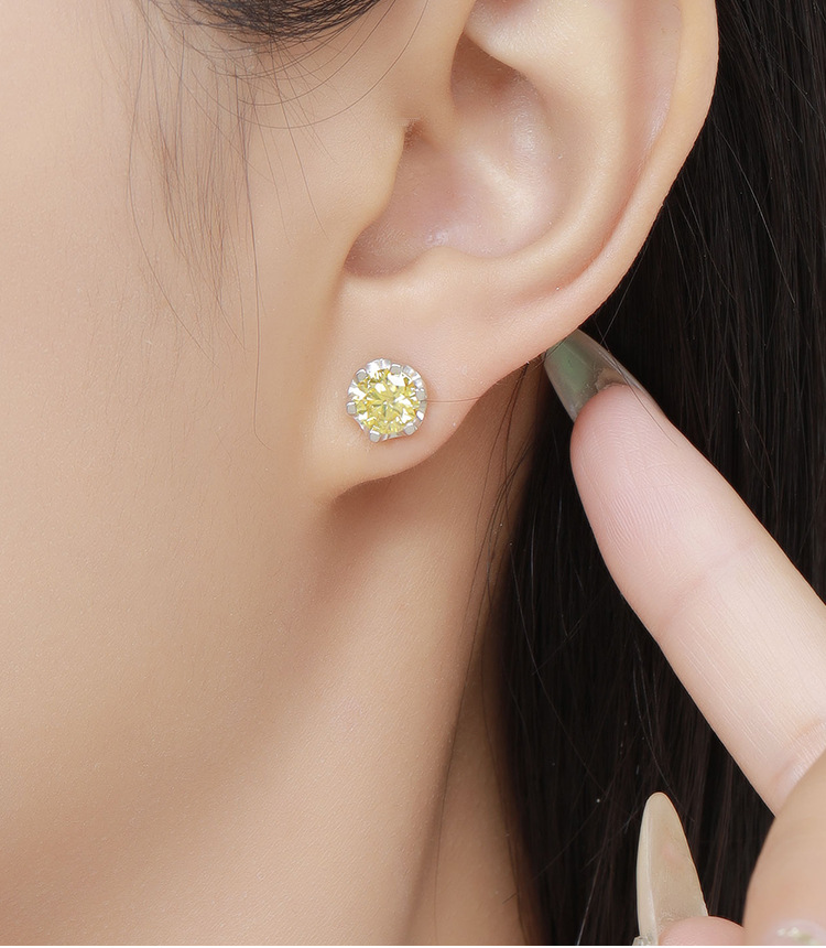 56g Weight 925 Sterling Silver Ear Needle Material Moissanite Inlay Material Ear Studs Classification 1 Pair Quantity Holiday, Daily Occasion 925 Sterling Silver Material Round Pattern Women's Gender GRA Certificate, Inlay Design Simple Style, Shiny Style 1 Pair 925 Sterling Silver Moissanite Round Ear Studs 8