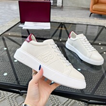 ԭ��ԭ�д�����Ь�ļ��\�ӕr�����eЬ��ʿ�ٴ�С��Ьϵ����Ƥ��Ь