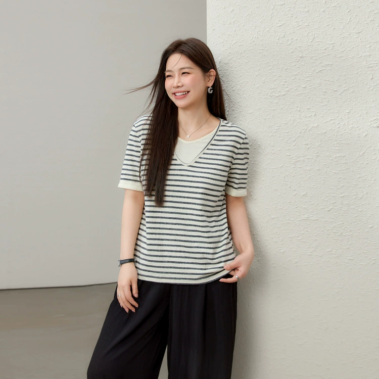 [Ленивая ретро-полосатая интеллектуальная поддельная футболка из двух частей] Xianlixiu, женская футболка больших размеров, мм 2025, лето, новый стиль