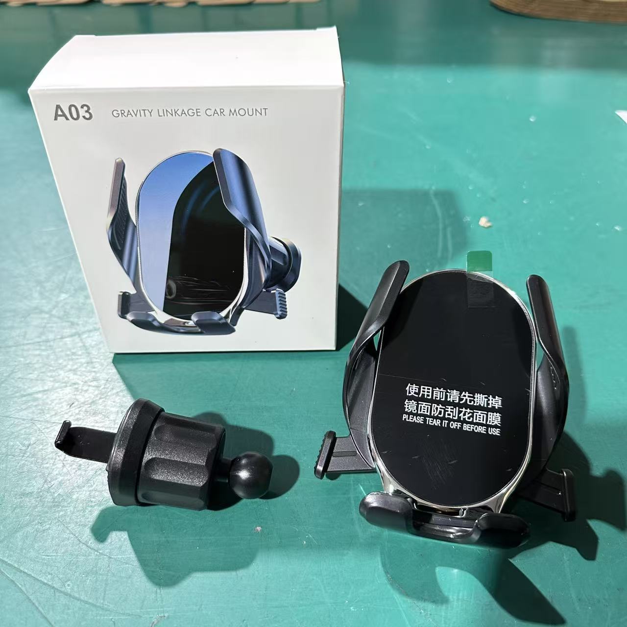 Car Mobile Phone Holder Mirror Automatic Clip Rotatable Air Outlet Navigation Manufacturer Wholesale Mirror Rotation