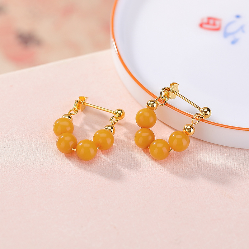 Bông tai tròn bạc S925 mạ vàng đính mã não đỏ phong cách đi làm — Mô hình sáp ong