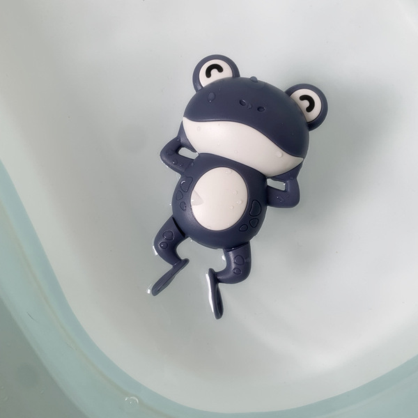 Wind-up cartoon summer toy for bath