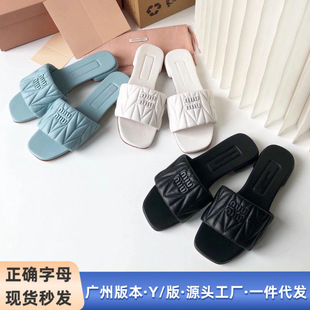 2026�ļ��¿�MIUϵ�r��ƽ���ް�һ����ЬŮ�⴩���e¶ֺ����ЬŮ