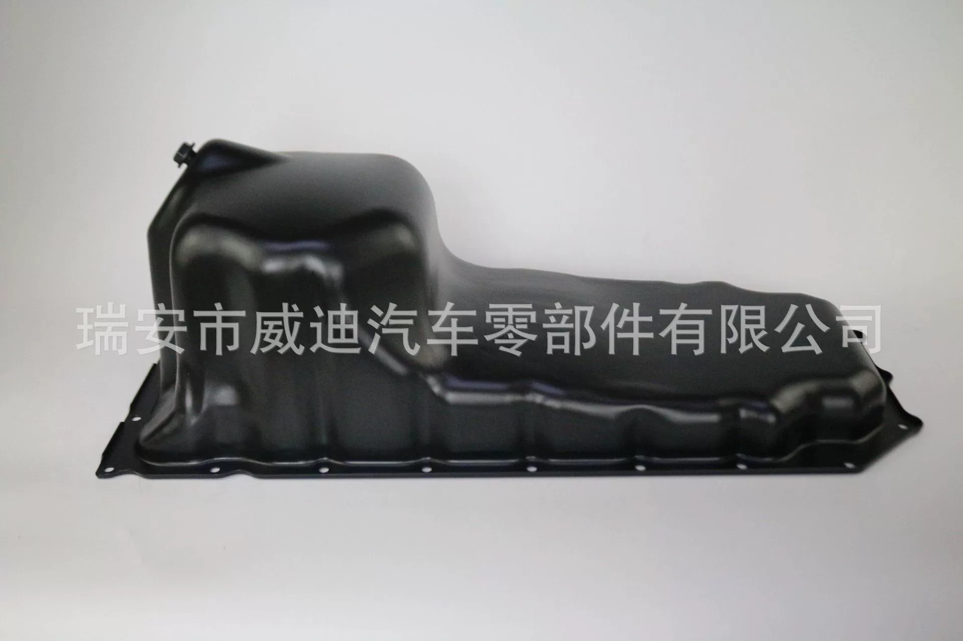 Масляный поддон двигателя Chrysler 53021334 AF