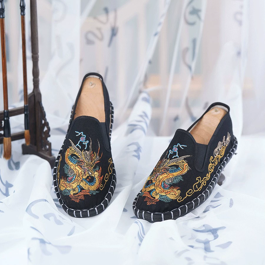 Вышитая старая пекинская обувь из ткани мужской новый корейский тренд холст дышащая социальная обувь мужская педаль