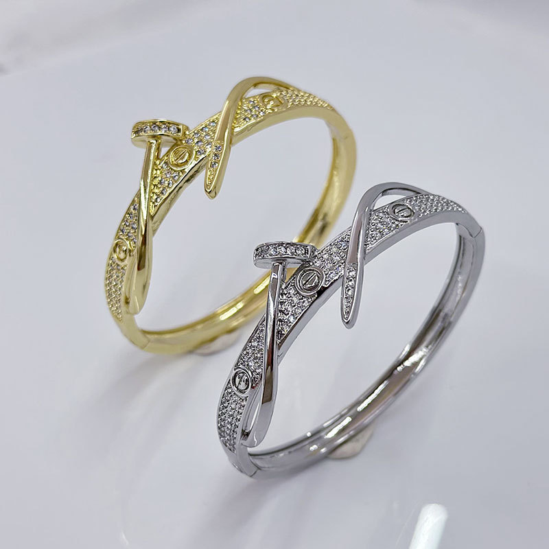 1 Piece Fashion Solid Color Copper Plating Inlay Zircon Bangle display picture 3