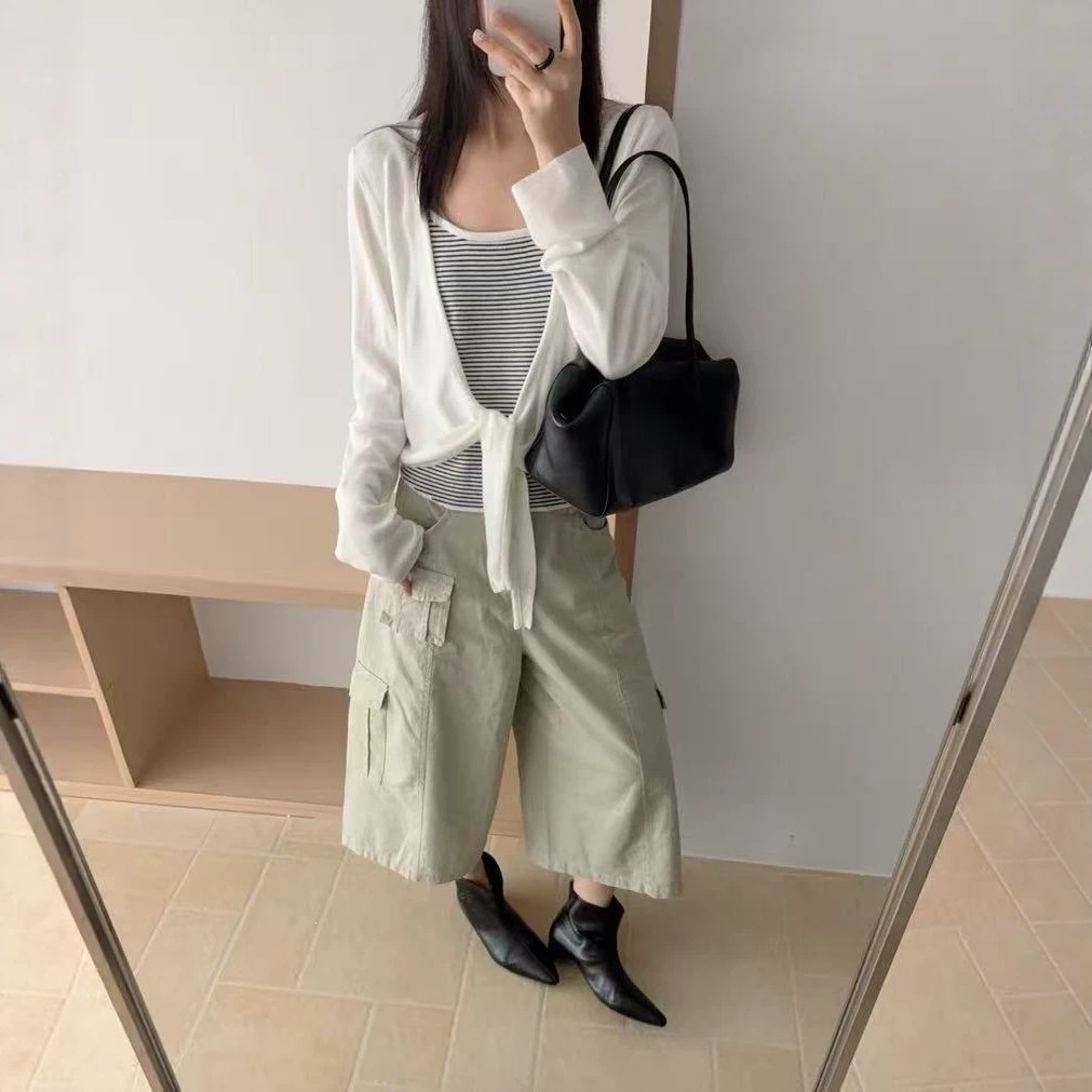 Early autumn two-piece set for women with contrasting colors: solid color knitted cardigan with straps + striped vest, Korean fashion set