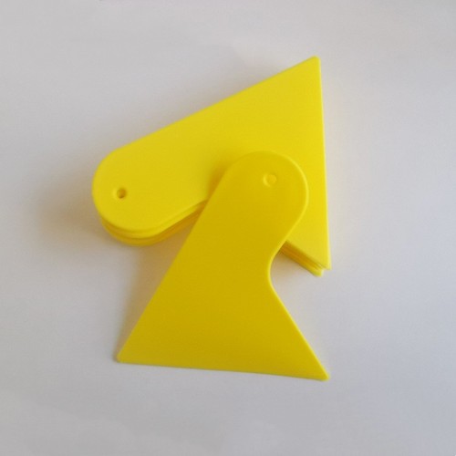 Small yellow shovel scraper car film scraper special small scraper plastic triangle gourd plastic scraper film tool