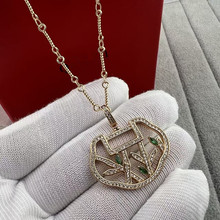 新品中国风麒麟竹子如意锁项链女创意个性秋冬满钻镂空吊坠毛衣链