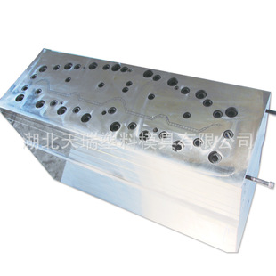 ����������PVC/ASA���D�пղ����ߔD��ģ�����a��