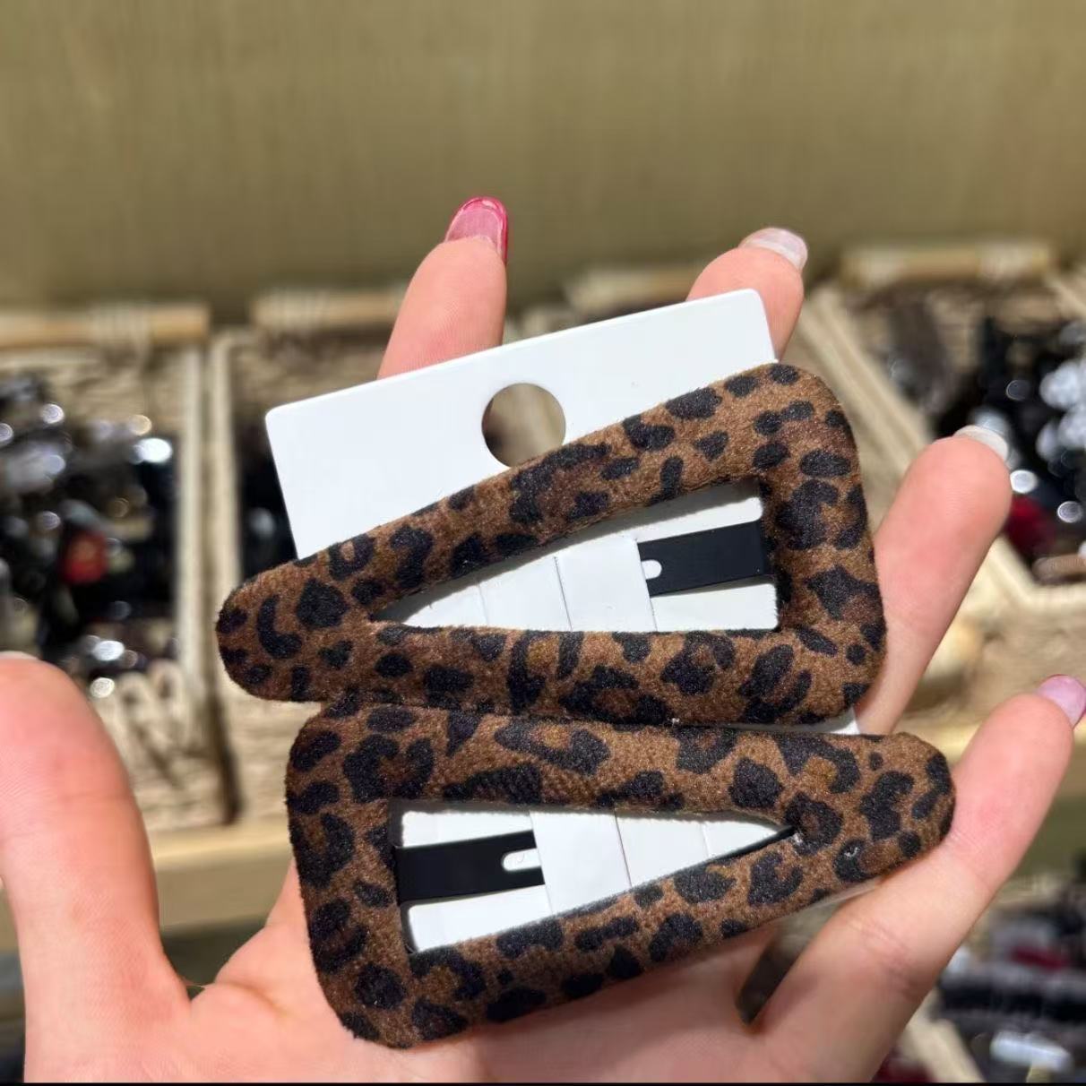 Korean Fashionable Suede Texture Leopard Print Hairpin~Ins Style Versatile Texture Cut Out Water Drop Bb Clip Fabric Hairpin