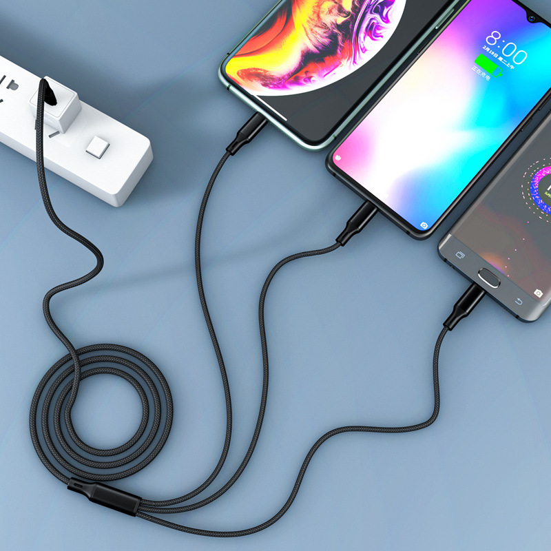 C口三合一データ線ナイロン編組三頭同期速充c口一引き三車載線卸売り|undefined