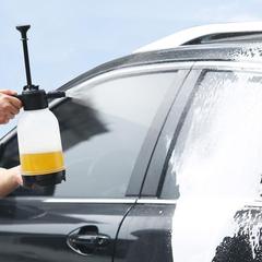 Car wash foam spray bottle household handheld car wash spray type gardening air pressure sprayer manual kettle 2L