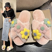 ܛ�׽���һ��¶ֺë��Ь��ɫС���̺�����ů���m�ɐەr�оӼ�����