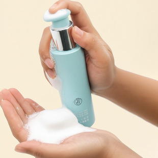 High-End 120ml Body Lotion Bottle D41 Classic Essence Lotion Bottle Straight Round Plastic Pet Bottle Can Be Customized with Silk Screen Labeling