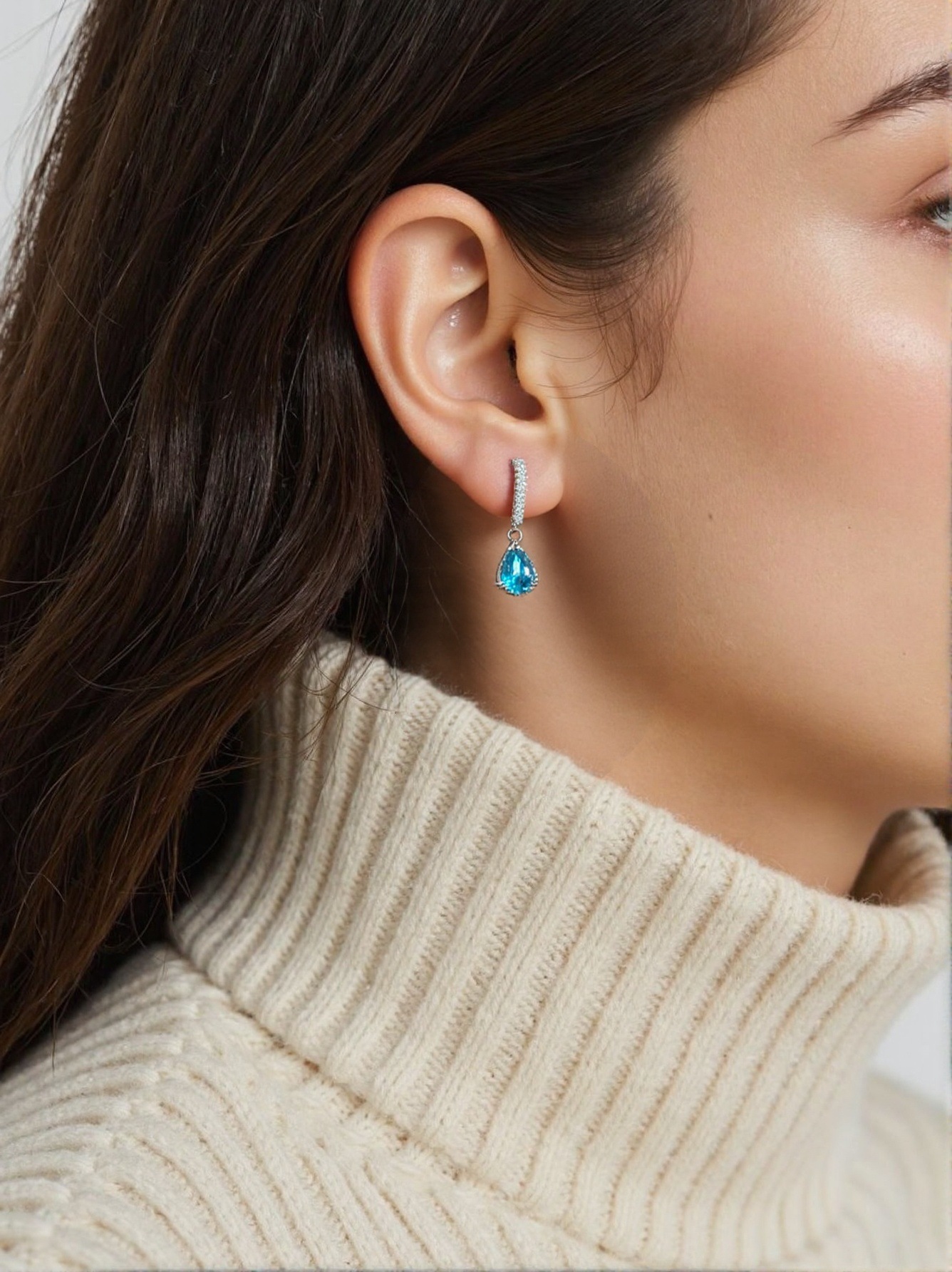 925 Sterling Silver Topaz Crystal Geometric Drop Earrings display picture 2