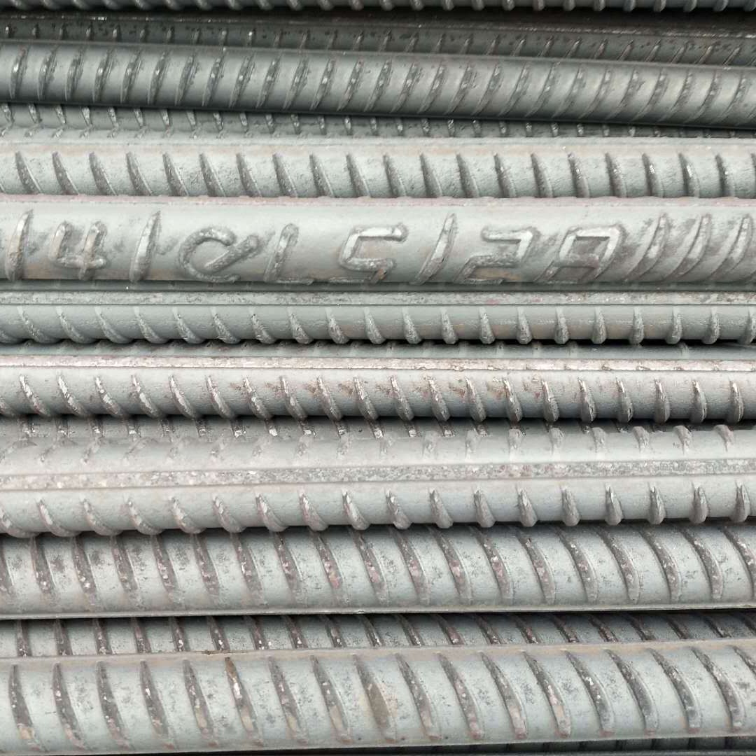 常年供应：莱钢三级抗震螺纹钢φ12