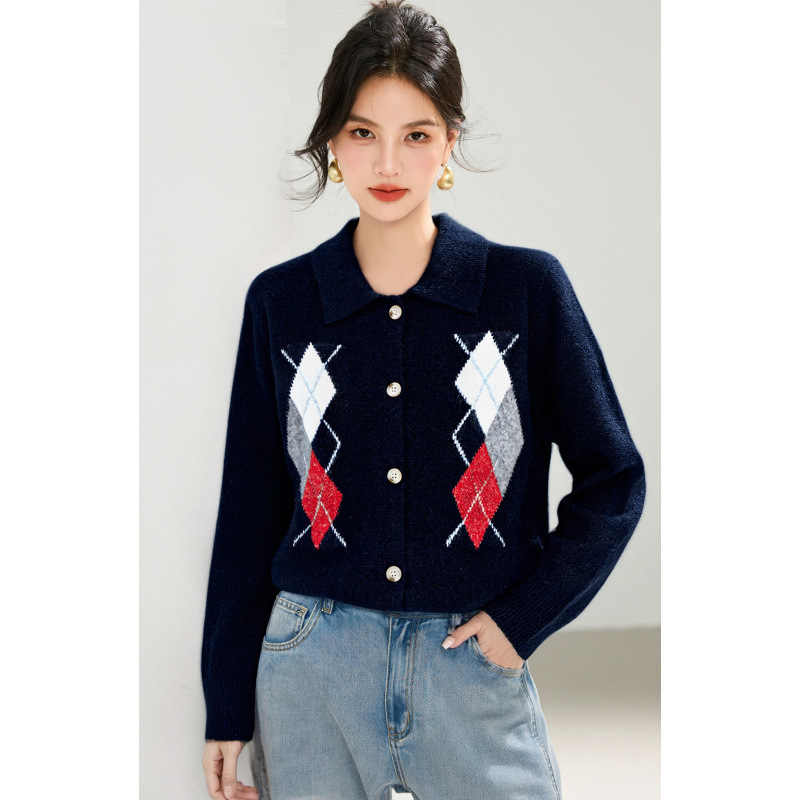 2025 New Autumn and Winter Korean Style Retro Fashion Niche Geometric Pattern Lapel Cardigan Knitted Sweater Jacket for Women