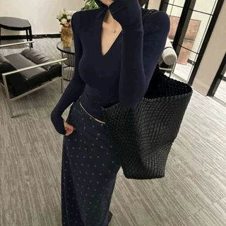 纯欲辣妹气质V领修身上衣包臀半裙女装2026秋冬新款休闲名媛套装