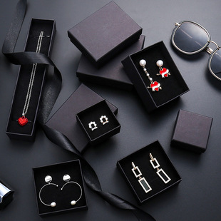�S��ֱ�N����b�� ��ɫţƤ����ָ����������ЬF؛���l