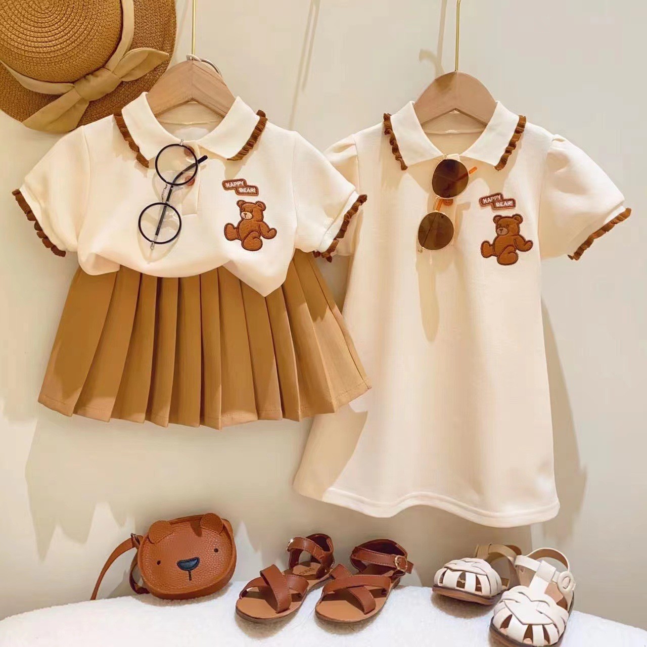 Girls suit skirt 2023 summer cartoon bear label Polo collar dual version princess two-piece set 95079