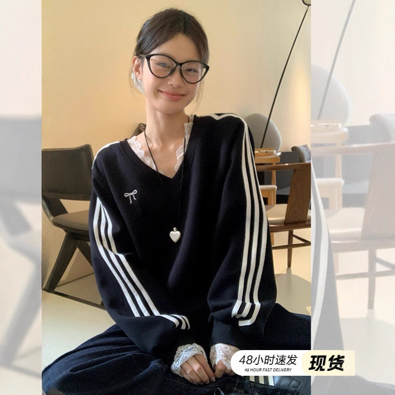 Fleece-Lined Lace Splicing V-Neck Sweatshirt for Women, Early Autumn Design, Faux Two-Piece, Loose Fit, Color-Blocked Striped Top, Good Quality