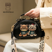 北包包源头工厂新款卡通小熊设计感包包气质熟女单肩斜跨枕头女包