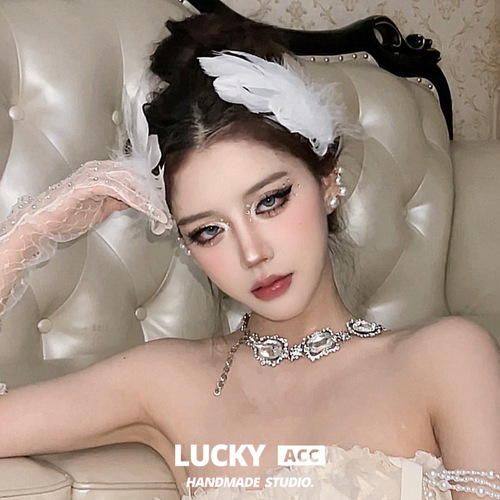 Ballet Style White Swan Feather Hairpin Beautiful Bridal Hair Accessory Internet Celebrity Same Style Ballet Little Swan Stage Performance