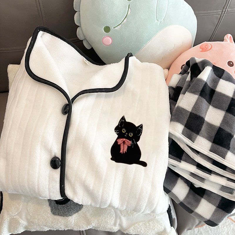【Abaoxi】In-stock new autumn and winter women's pajamas, flannel long-sleeved and long-pants, sweet cartoon home wear 【Abaoxi】In-stock new autumn and winter women's pajamas, flannel long-sleeved and long-pants, sweet cartoon home wear