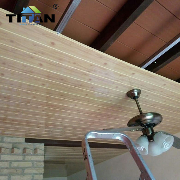 Techo de techo de grano de madera de estilo moderno chino fuelle de PVC